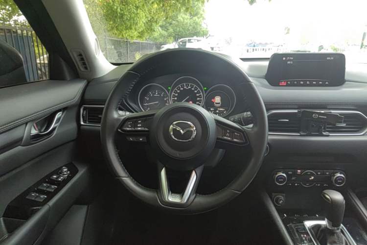Used Mazda CX-5 2020 2.5L Automatic Two-Wheel Drive Smart Version Steering Wheel