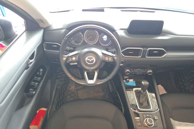 Used Mazda CX-5 2020 2.0L Automatic Two-Wheel Drive Smart Version Steering Wheel