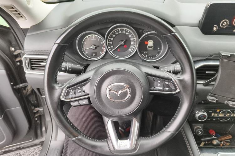 Used Mazda CX-5 2020 2.5L Automatic Two-Wheel Drive ZhiZun Version Steering Wheel