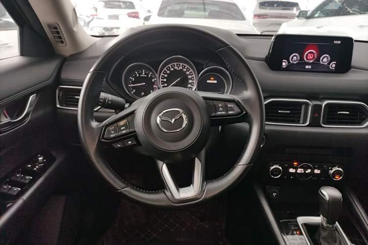 Used Mazda CX-5 2020 2.0L Automatic Two-Wheel Drive Smart Version Steering Wheel