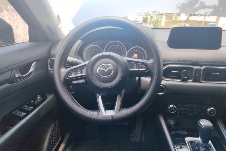 Used Mazda CX-5 2020 2.5L Automatic Two-Wheel Drive Smart Version Steering Wheel