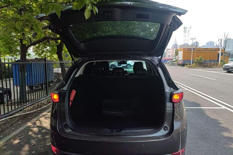 Used Mazda CX-5 2020 2.5L Automatic Two-Wheel Drive Smart Version Trunk
