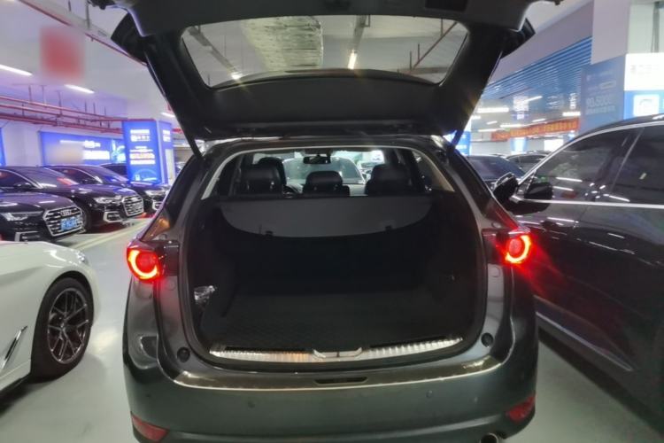 Used Mazda CX-5 2020 2.5L Automatic Two-Wheel Drive ZhiZun Version Trunk