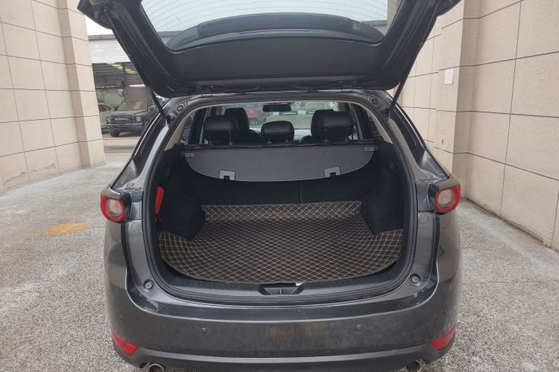 Used Mazda CX-5 2020 Revised Version 2.0L Automatic Two-Wheel Drive Smart Type Trunk