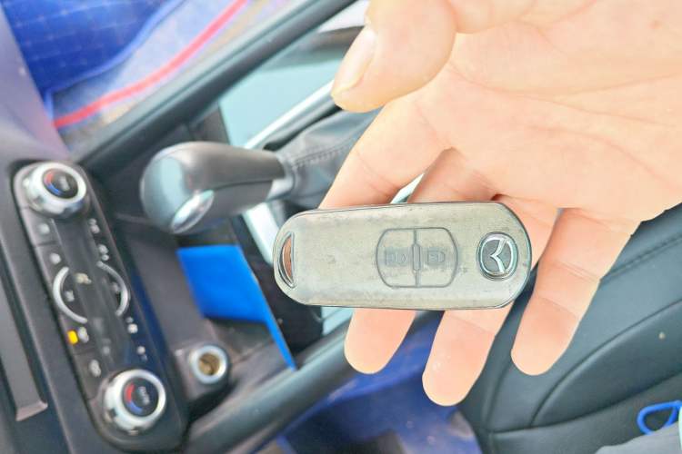 Used Mazda CX-5 2020 2.0L Automatic Two-Wheel Drive Smart Version Vehicle Key