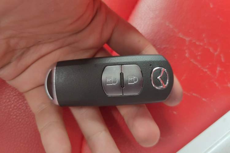 Used Mazda CX-5 2020 Revised Version 2.0L Automatic Two-Wheel Drive Smart Type Vehicle Key