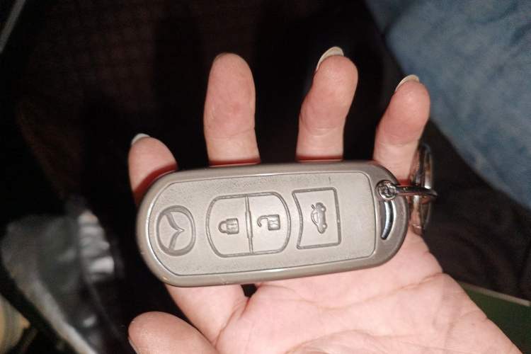 Used Mazda CX-5 2020 2.0L Automatic Two-Wheel Drive Smart Version Vehicle Key