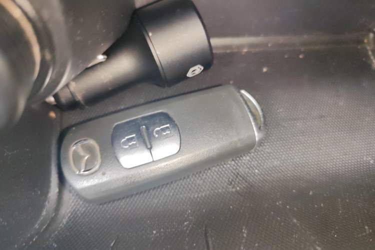 Used Mazda CX-5 2020 2.5L Automatic Two-Wheel Drive Smart Version Vehicle Key