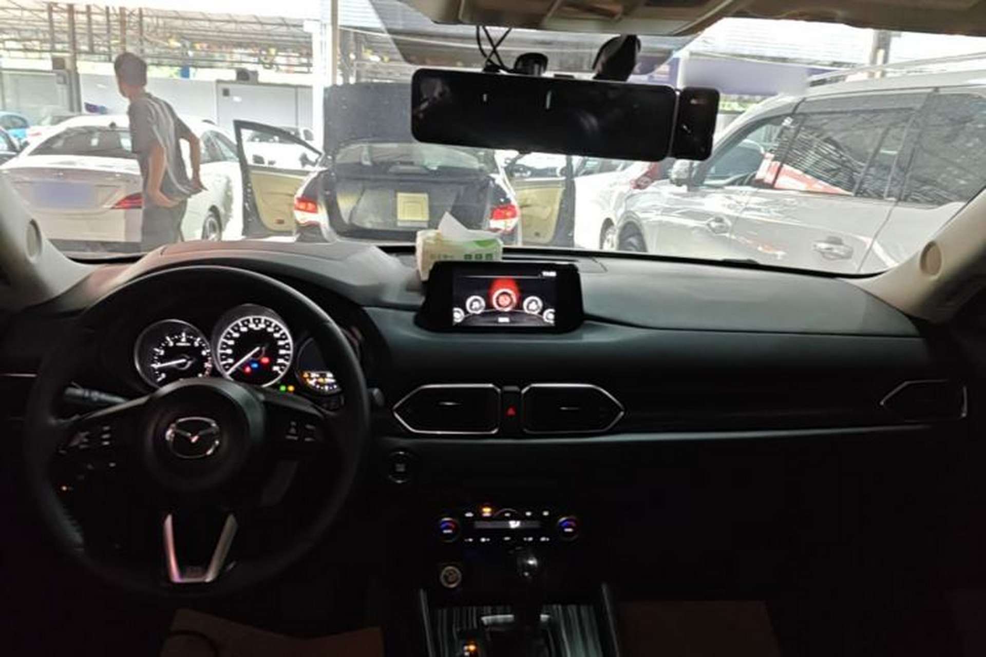 Used Mazda CX-5 2020 2.0L Automatic Two-Wheel Drive Smart Version Center Console