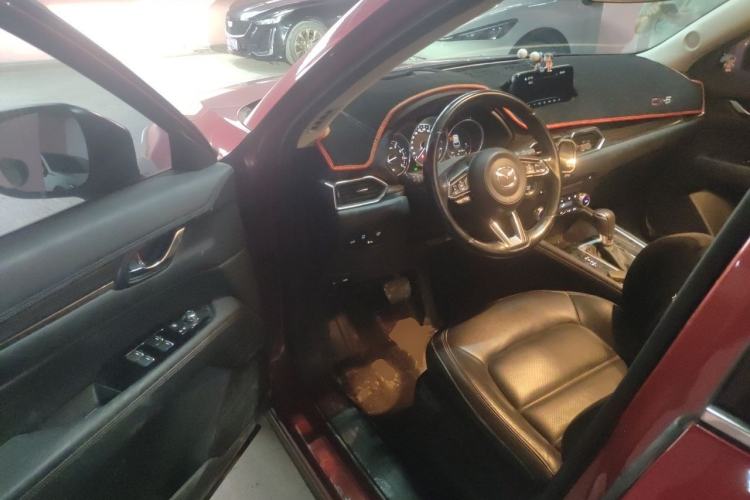 Used Mazda CX-5 2020 2.5L Automatic Two-Wheel Drive ZhiZun Version Driver Seat
