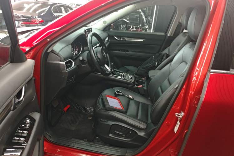 Used Mazda CX-5 2020 2.0L Automatic Two-Wheel Drive ZhiZun Version Driver Seat