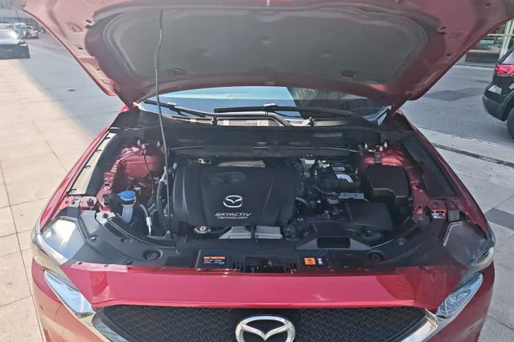 Used Mazda CX-5 2020 Revised Version 2.0L Automatic Two-Wheel Drive ZhiZun Trim Engine Bay