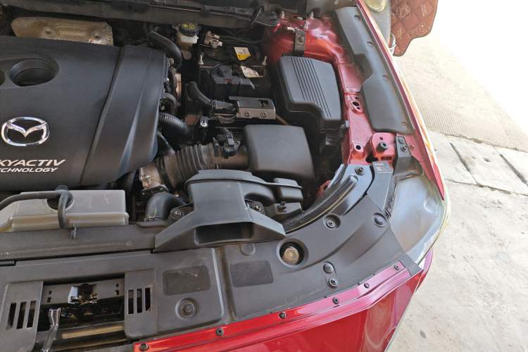 Used Mazda CX-5 2020 2.5L Automatic Two-Wheel Drive Smart Version Engine Bay Left