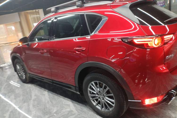 Used Mazda CX-5 2020 2.0L Automatic Two-Wheel Drive ZhiZun Version Exterior 3