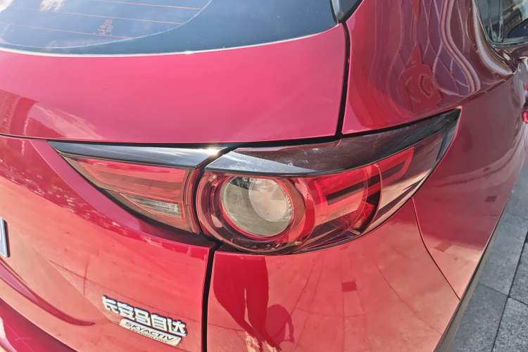 Used Mazda CX-5 2020 Revised Version 2.0L Automatic Two-Wheel Drive ZhiZun Trim Exterior 3