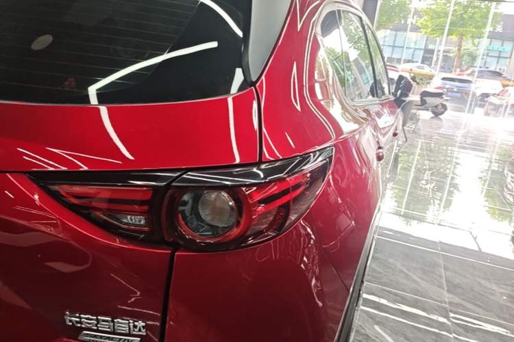 Used Mazda CX-5 2020 2.0L Automatic Two-Wheel Drive ZhiZun Version Exterior 3