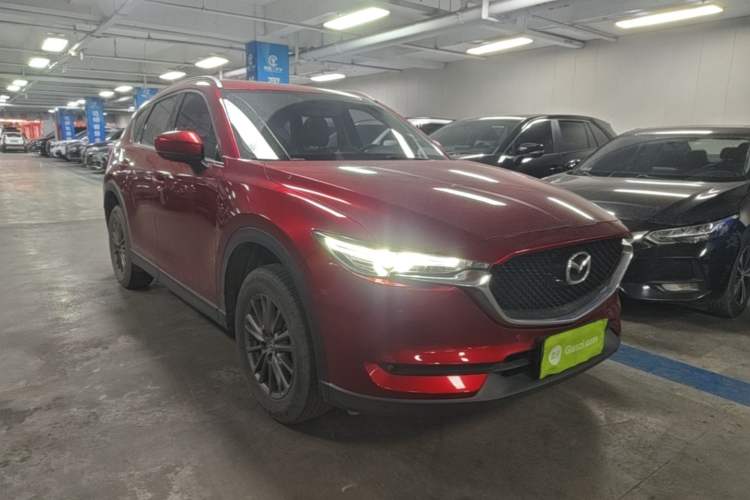 Used Mazda CX-5 2020 Revised Version 2.0L Automatic Two-Wheel Drive ZhiZun Trim Front Right 45 Deg