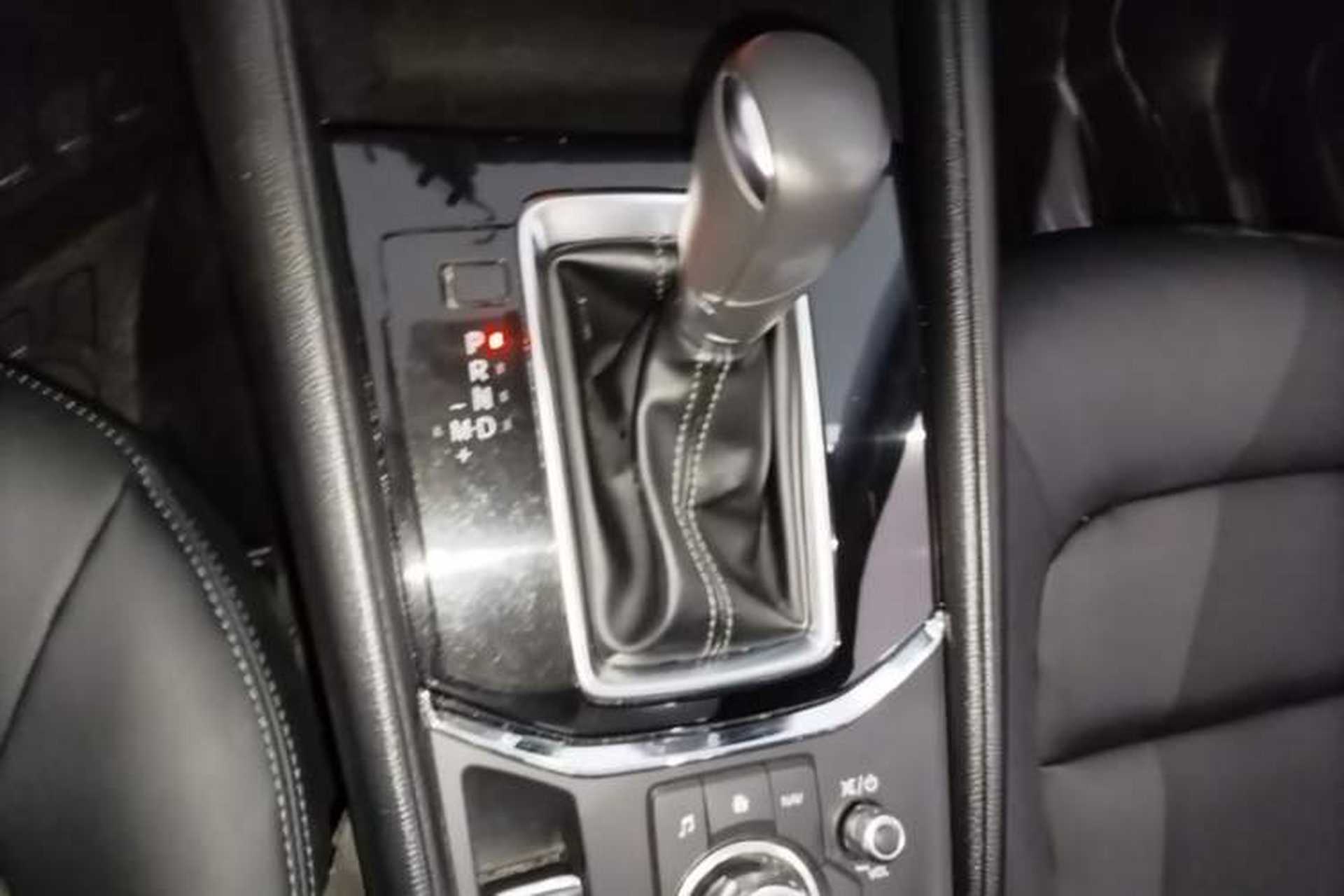 Used Mazda CX-5 2020 2.0L Automatic Two-Wheel Drive Smart Version Gear Lever