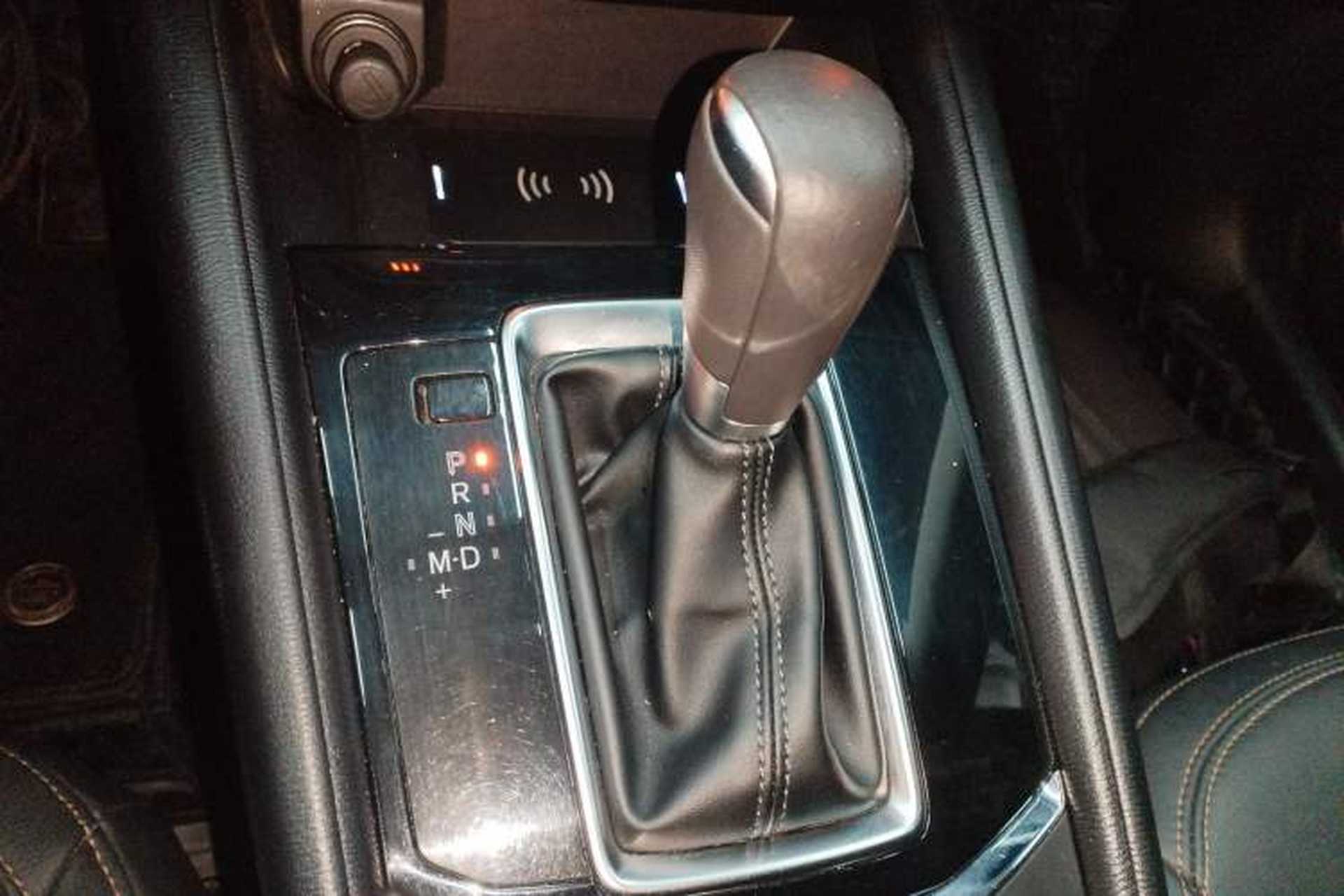 Used Mazda CX-5 2020 2.0L Automatic Two-Wheel Drive ZhiZun Version Gear Lever