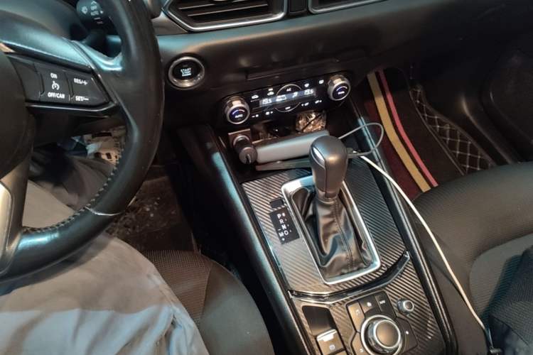 Used Mazda CX-5 2020 2.0L Automatic Two-Wheel Drive Smart Version Gear Lever
