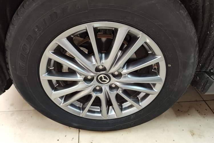 Used Mazda CX-5 2020 2.0L Automatic Two-Wheel Drive Smart Version Left Front Wheel Hub