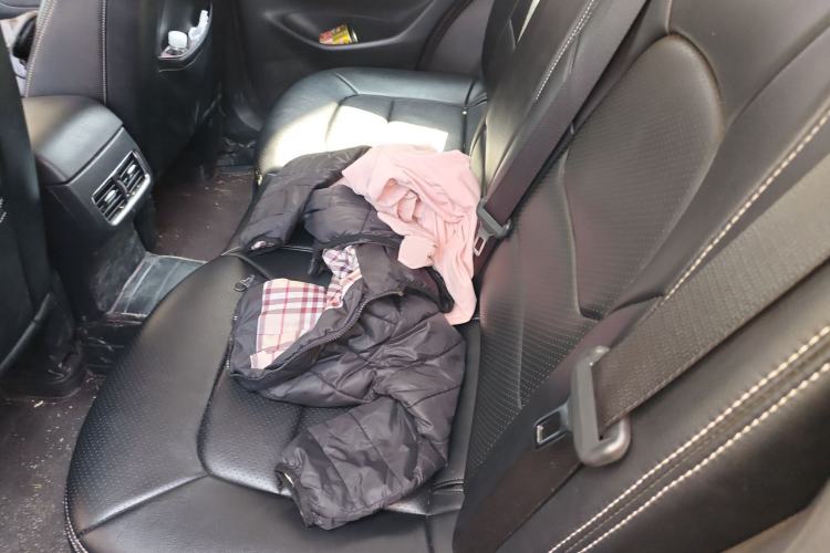 Used Mazda CX-5 2020 2.5L Automatic Two-Wheel Drive Smart Version Left Rear Seat