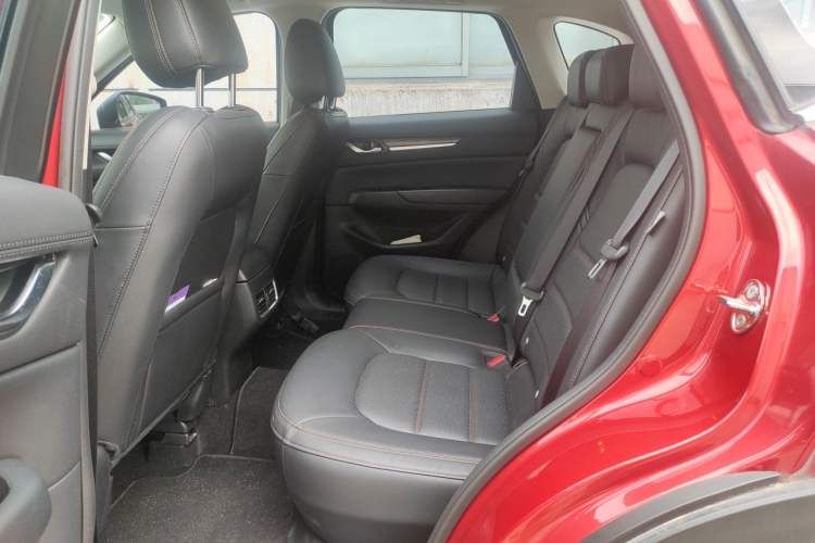 Used Mazda CX-5 2020 2.0L Automatic Two-Wheel Drive ZhiZun Version Left Rear Seat