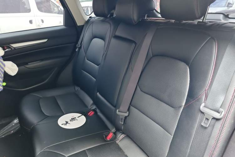 Used Mazda CX-5 2020 2.0L Automatic Two-Wheel Drive Smart Version Left Rear Seat