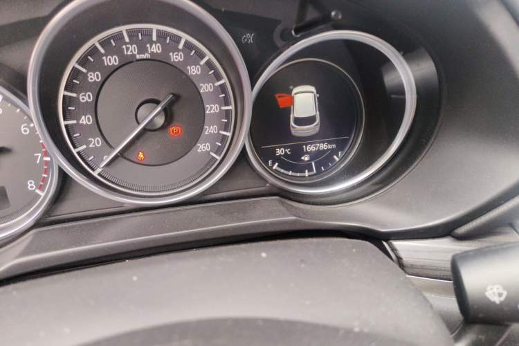 Used Mazda CX-5 2020 2.5L Automatic 4x4 Flagship Edition Odometer Close Up