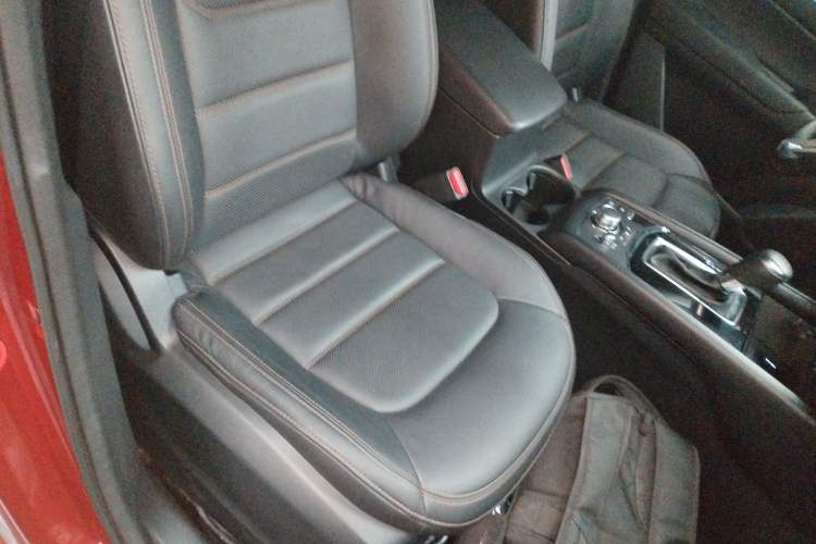 Used Mazda CX-5 2020 2.0L Automatic Two-Wheel Drive ZhiZun Version Right Front Seat