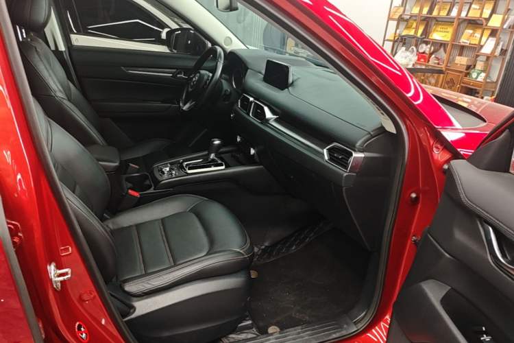 Used Mazda CX-5 2020 2.0L Automatic Two-Wheel Drive ZhiZun Version Right Front Seat