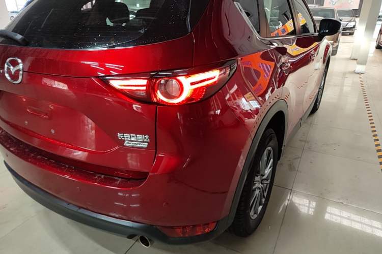 Used Mazda CX-5 2020 2.0L Automatic Two-Wheel Drive Smart Version Right Rear Taillight