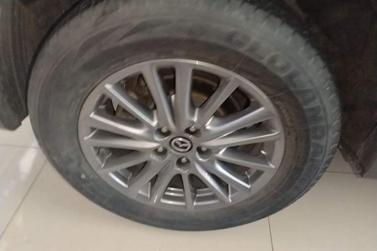 Used Mazda CX-5 2020 2.0L Automatic Two-Wheel Drive Smart Version Right Rear Wheel Hub
