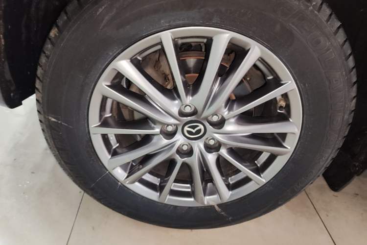 Used Mazda CX-5 2020 2.0L Automatic Two-Wheel Drive Smart Version Right Rear Wheel Hub