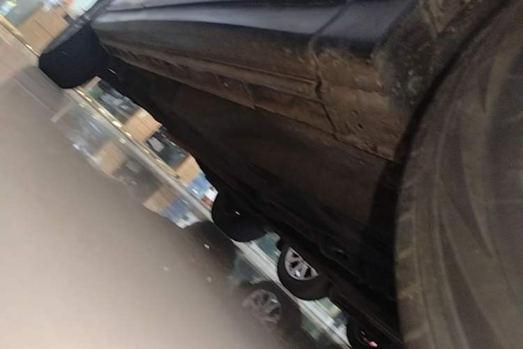 Used Mazda CX-5 2020 2.0L Automatic Two-Wheel Drive Smart Version Right Side Sill