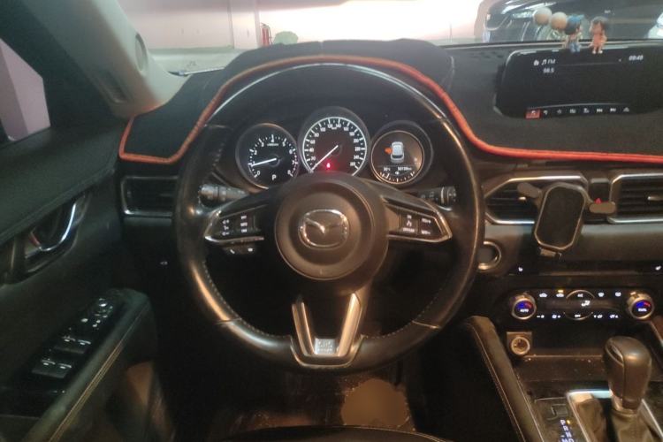 Used Mazda CX-5 2020 2.5L Automatic Two-Wheel Drive ZhiZun Version Steering Wheel
