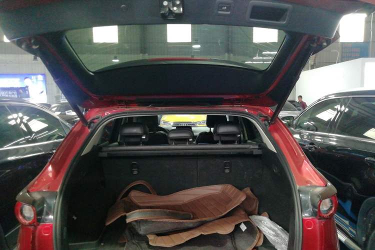 Used Mazda CX-5 2020 Revised Version 2.5L Automatic Two-Wheel Drive ZhiZun Trim Trunk