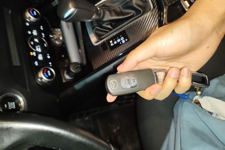 Used Mazda CX-5 2020 2.0L Automatic Two-Wheel Drive Smart Version Vehicle Key