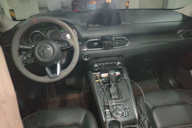 Used Mazda CX-5 2020 Revised Version 2.5L Automatic Two-Wheel Drive ZhiZun Trim Center Console