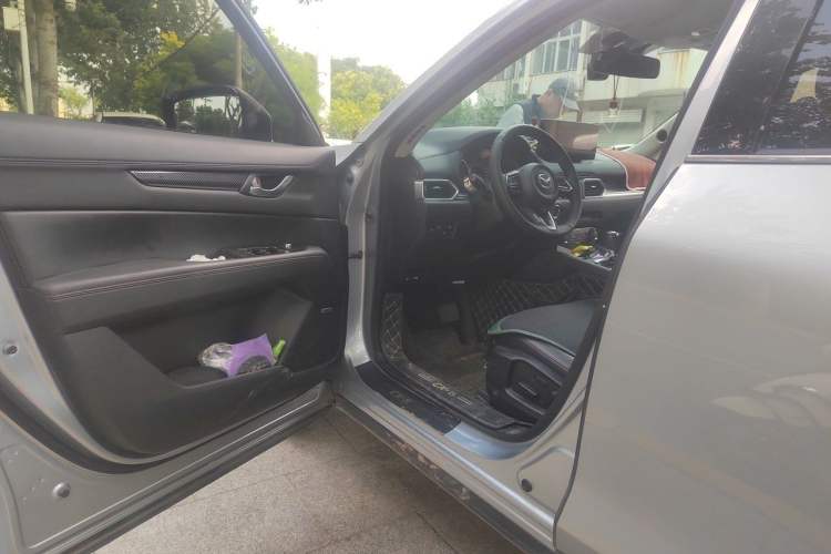 Used Mazda CX-5 2020 2.5L Automatic 4x4 ZhiZun Trim Driver Seat