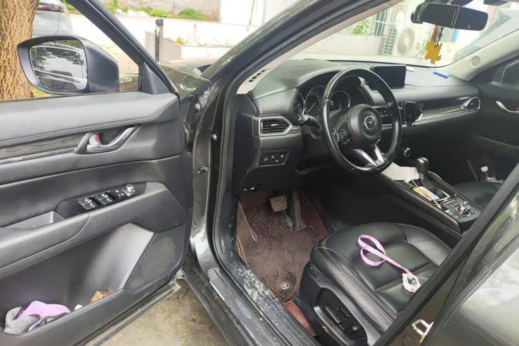 Used Mazda CX-5 2020 2.0L Automatic Two-Wheel Drive ZhiZun Version Driver Seat