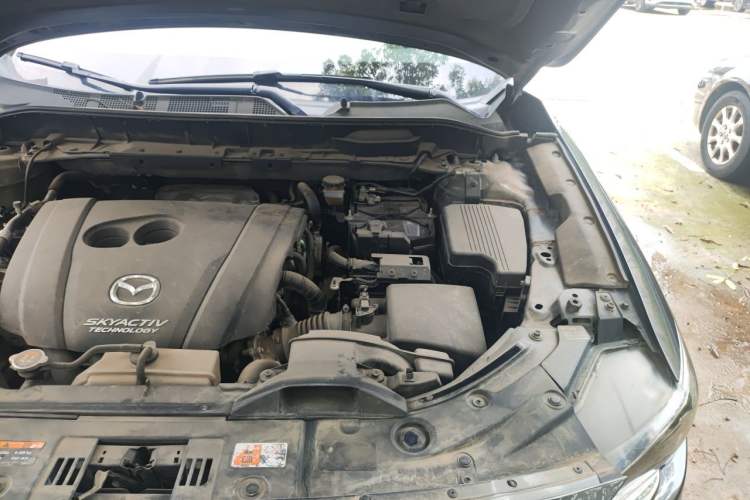 Used Mazda CX-5 2020 2.0L Automatic Two-Wheel Drive ZhiZun Version Engine Bay Left