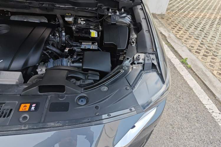 Used Mazda CX-5 2020 2.5L Automatic Two-Wheel Drive ZhiZun Version Engine Bay Left