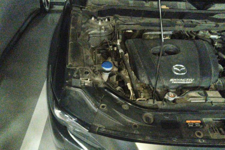 Used Mazda CX-5 2020 Revised Version 2.0L Automatic Two-Wheel Drive ZhiZun Trim Engine Bay Right