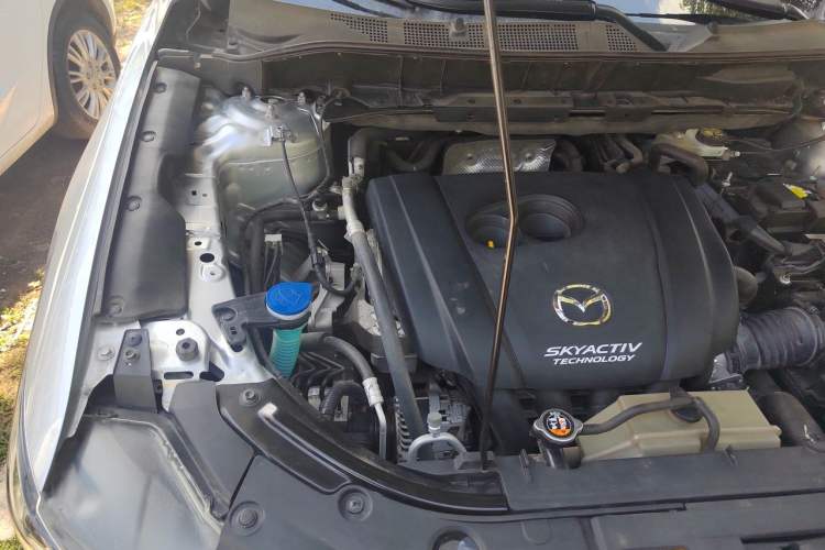 Used Mazda CX-5 2020 2.5L Automatic 4x4 ZhiZun Trim Engine Bay Right