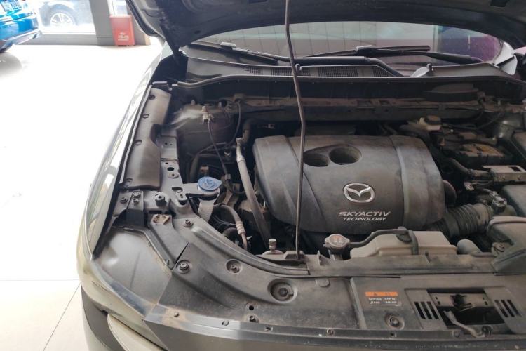 Used Mazda CX-5 2020 2.0L Automatic Two-Wheel Drive ZhiZun Version Engine Bay Right