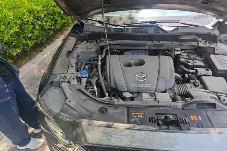 Used Mazda CX-5 2020 Revised Version 2.0L Automatic Two-Wheel Drive Smart Type Engine Bay Right