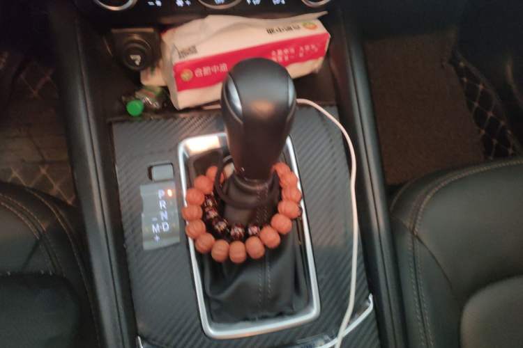 Used Mazda CX-5 2020 2.0L Automatic Two-Wheel Drive ZhiZun Version Gear Lever