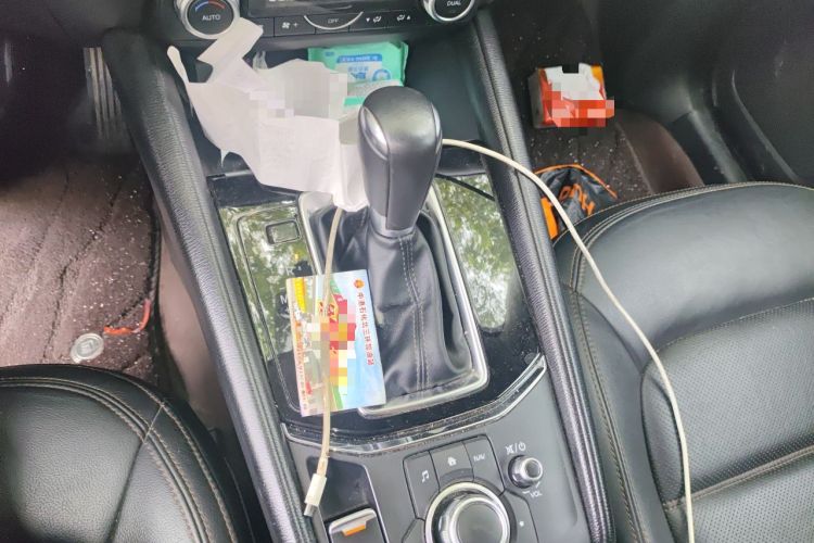 Used Mazda CX-5 2020 2.0L Automatic Two-Wheel Drive ZhiZun Version Gear Lever