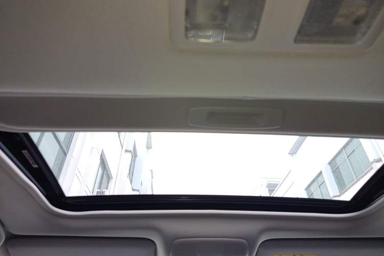 Used Mazda CX-5 2020 2.5L Automatic Two-Wheel Drive ZhiZun Version Headliner